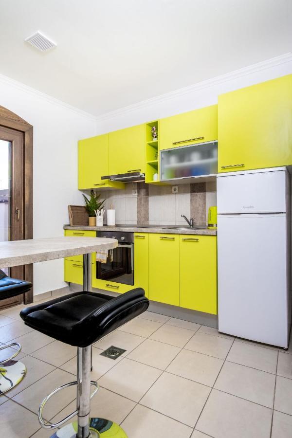 Appartement Zollus House Tvrđa à Osijek Extérieur photo